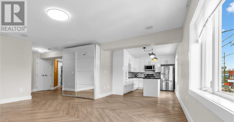 901 Pape Avenue, Toronto, ON, M4K 3V1 - 2