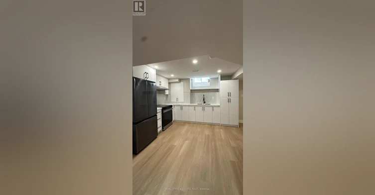 1108 Skyridge Boulevard, Pickering, ON, L1X 0M8 - 2