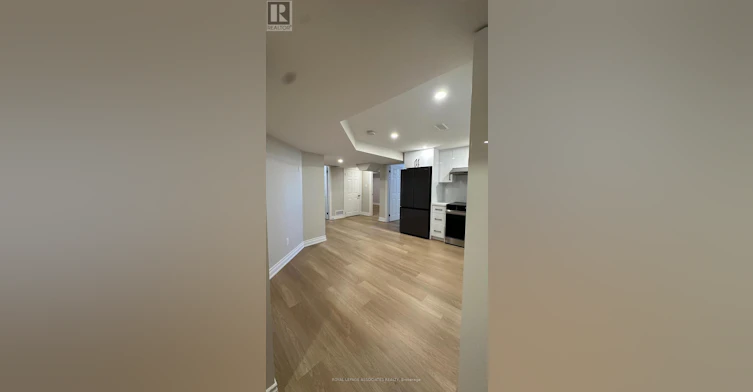 1108 Skyridge Boulevard, Pickering, ON, L1X 0M8