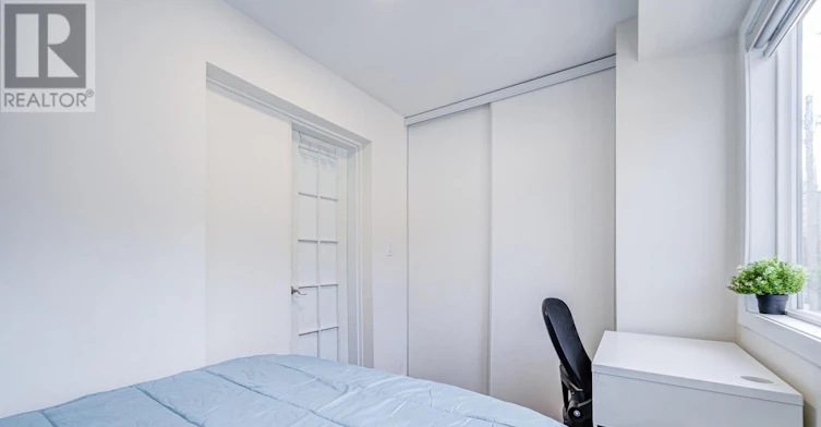 3-5 Sorauren Avenue, Toronto, ON, M6R 2C6 - 22