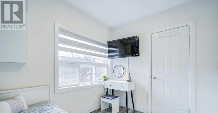 3-5 Sorauren Avenue, Toronto, ON, M6R 2C6 - 16
