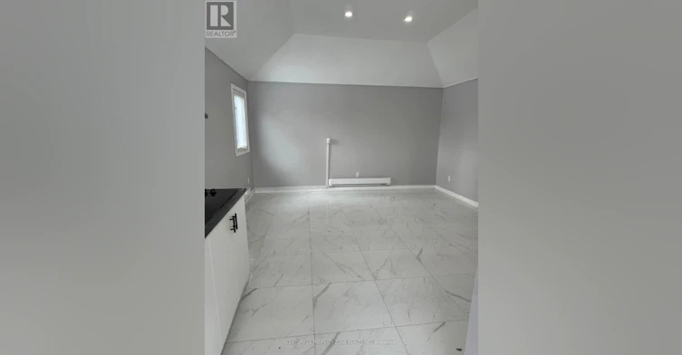 477 Melvin Avenue, Hamilton, ON, L8H 2L8 - 4