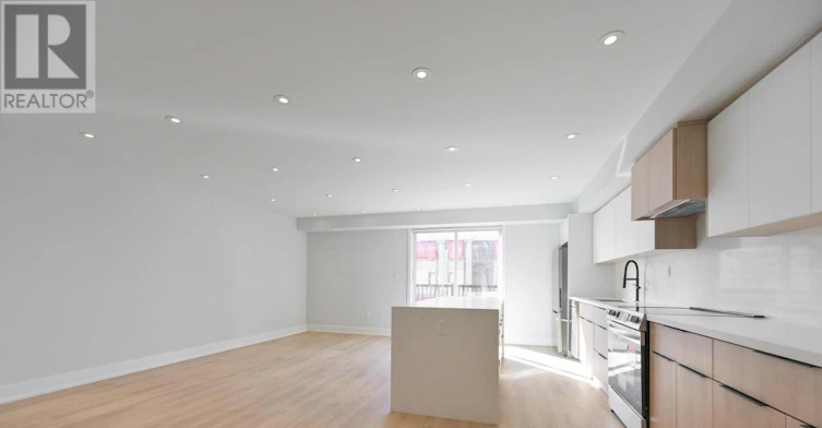 UPPER-997 Dufferin Street, Toronto, ON, M6H 4B2 - 3