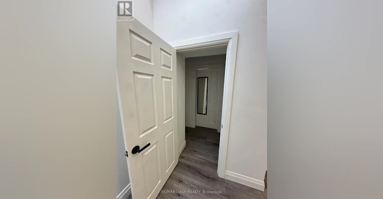 4FL-565 Yonge Street, Toronto, ON, M4Y 1Z2 - 14
