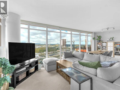 2707-2133 Douglas Road - 5