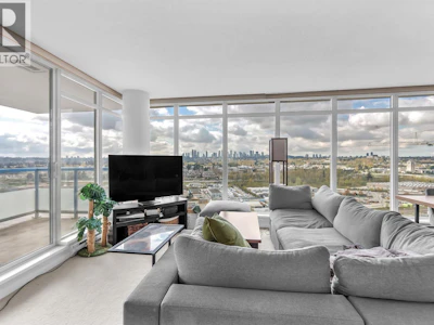 2707-2133 Douglas Road - 3