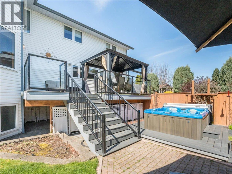 1063 Bridgeview Crescent, Castlegar, BC, V1N 3H7 - 8