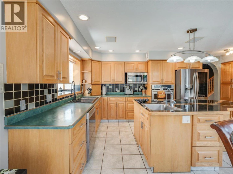 1063 Bridgeview Crescent, Castlegar, BC, V1N 3H7 - 28