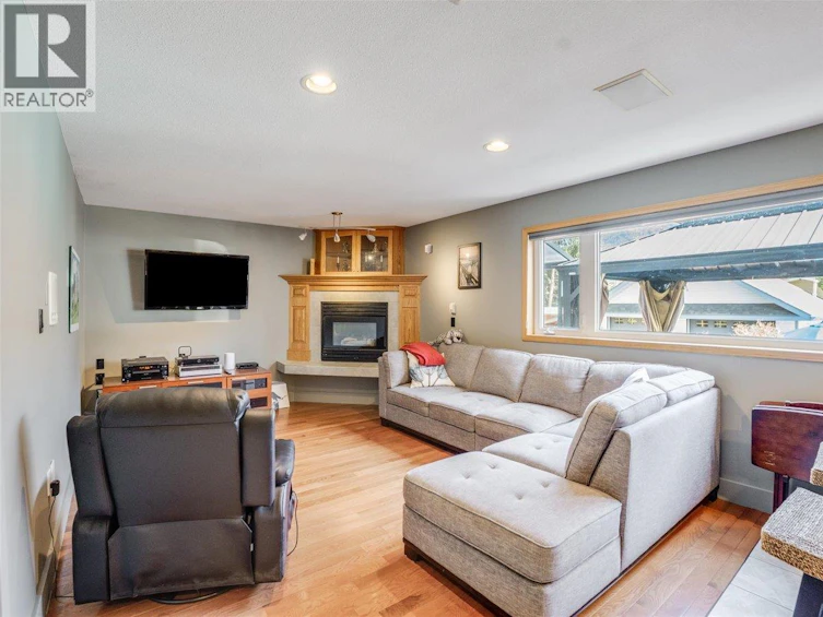 1063 Bridgeview Crescent, Castlegar, BC, V1N 3H7 - 42
