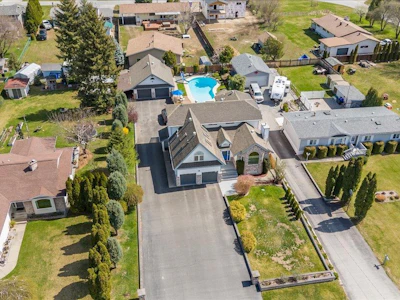 1063 Bridgeview Crescent - 3