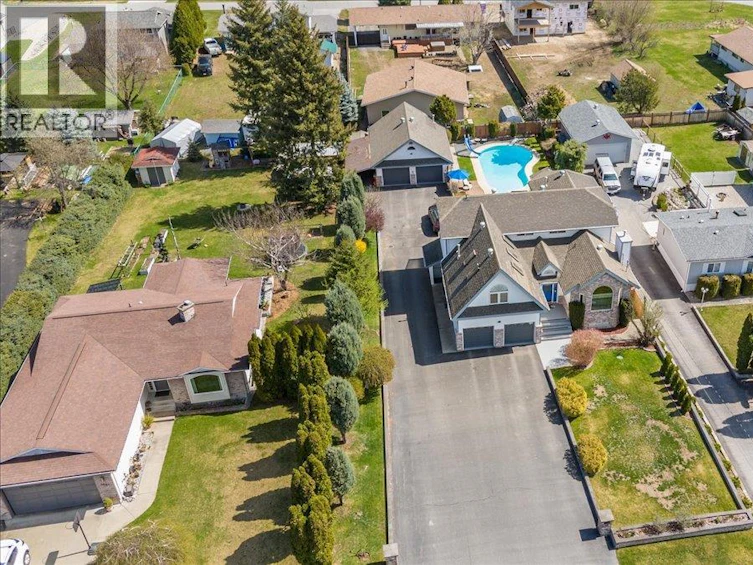 1063 Bridgeview Crescent, Castlegar, BC, V1N 3H7 - 3