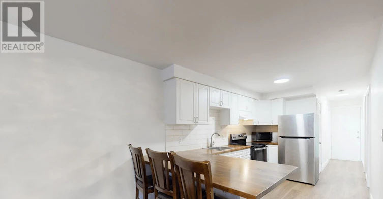 C1-1129 Cannon Street E, Hamilton, ON, L8L 2J7 - 9