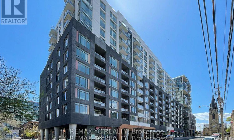 217-525 Adelaide Street W