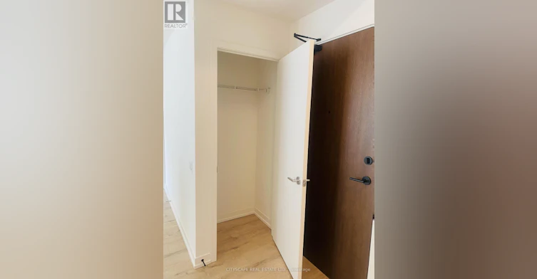 3102-4065 Confederation Parkway W, Mississauga, ON, L5B 0L4 - 3