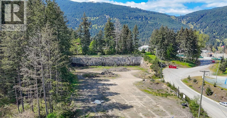 7900 Mays Road, Duncan, BC, V9L 6B1 - 2