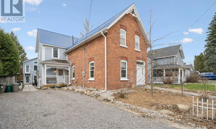 212 James Street