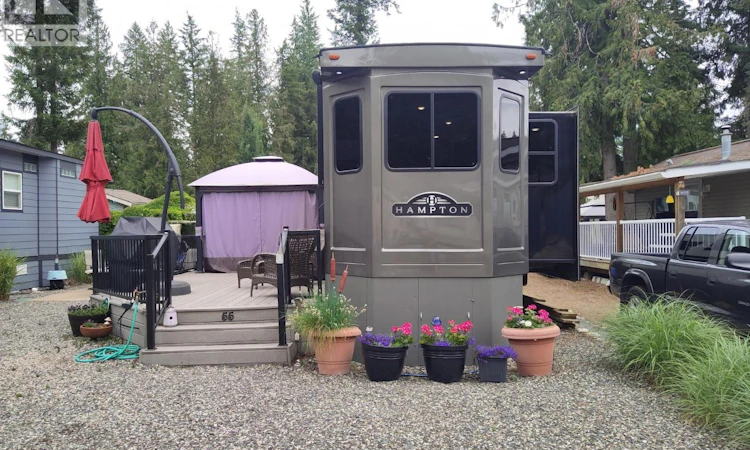 55-3303 Mabel Lake Road