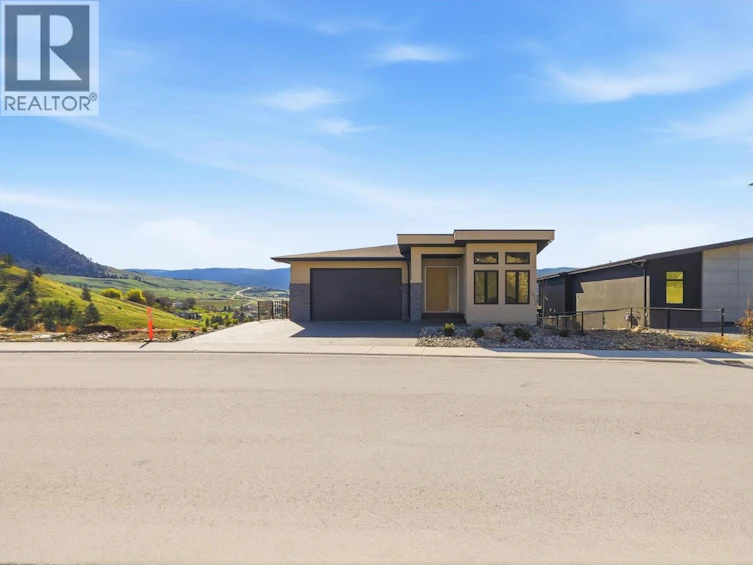 1087 Carnoustie Drive, Kelowna, BC, V1P 0A3 - 2