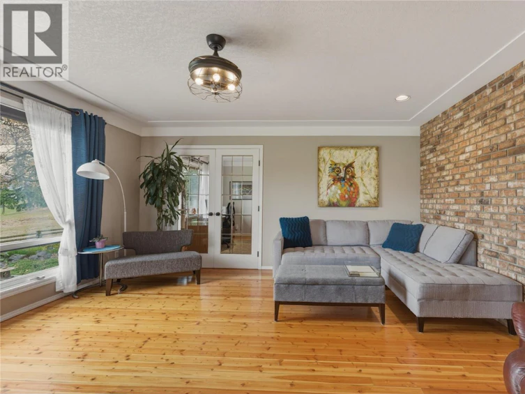 5271 Pyott Road, Armstrong, BC, V4Y 0M6 - 21