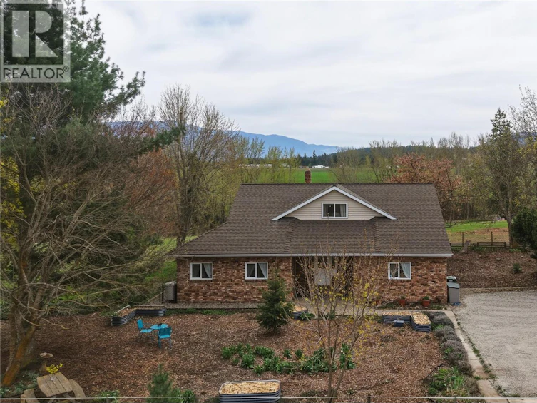 5271 Pyott Road, Armstrong, BC, V4Y 0M6 - 3