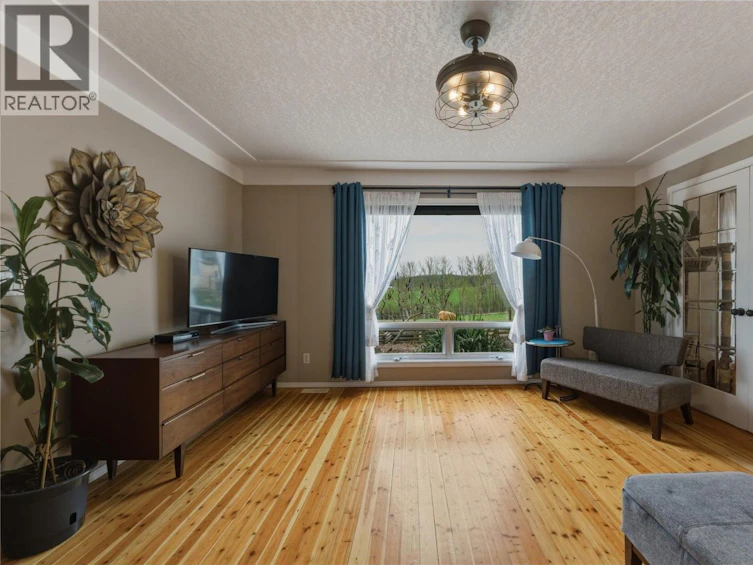 5271 Pyott Road, Armstrong, BC, V4Y 0M6 - 22