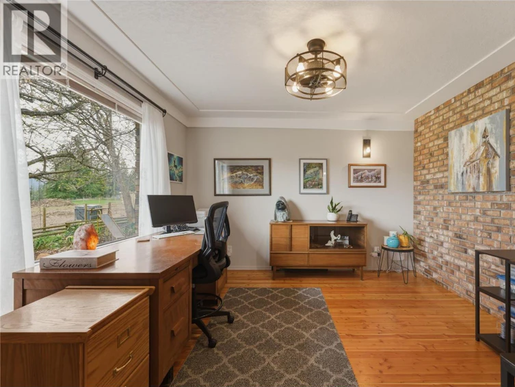 5271 Pyott Road, Armstrong, BC, V4Y 0M6 - 24