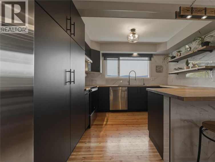 5271 Pyott Road, Armstrong, BC, V4Y 0M6 - 13