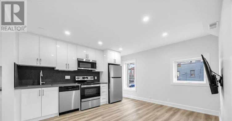 B-851 Danforth Avenue, Toronto, ON, M4J 1L2 - 5