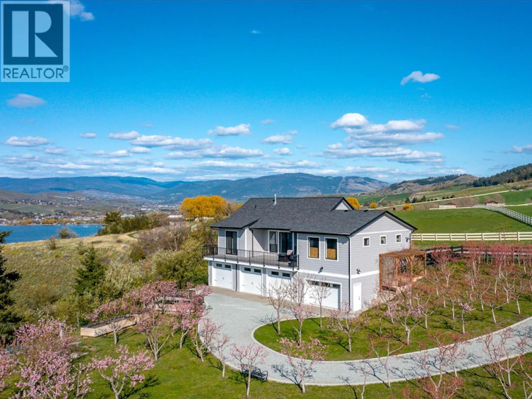8000 Bench Row Road, Vernon, BC, V1H 1H3 - 96