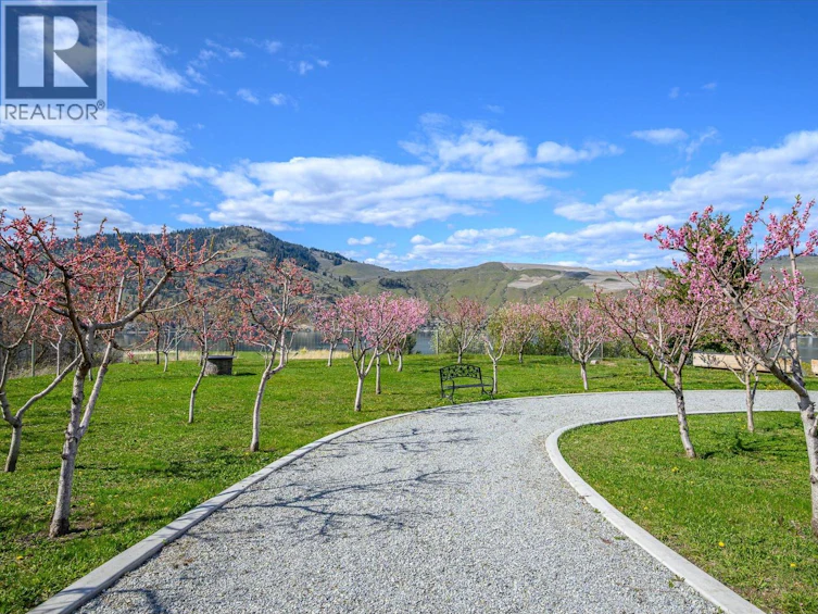 8000 Bench Row Road, Vernon, BC, V1H 1H3 - 82
