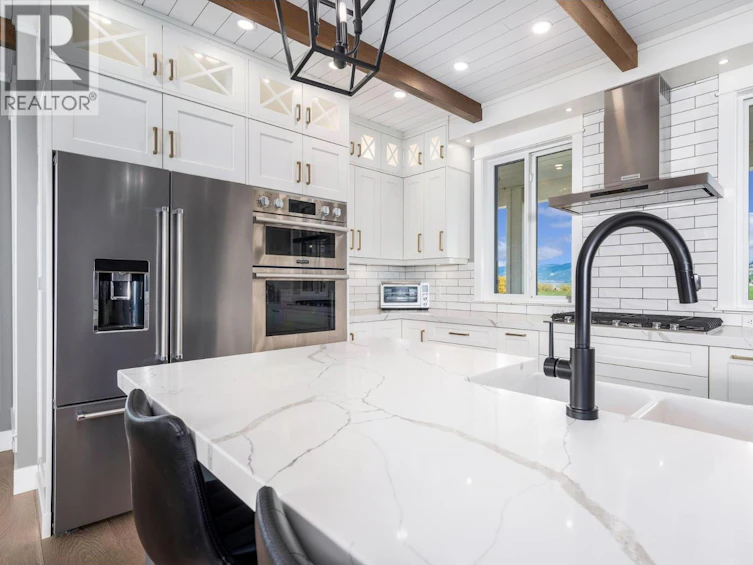 8000 Bench Row Road, Vernon, BC, V1H 1H3 - 27