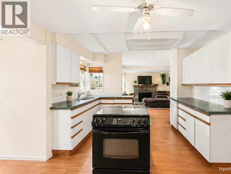 104 George Street, Enderby, BC, V0E 1V0 - 6