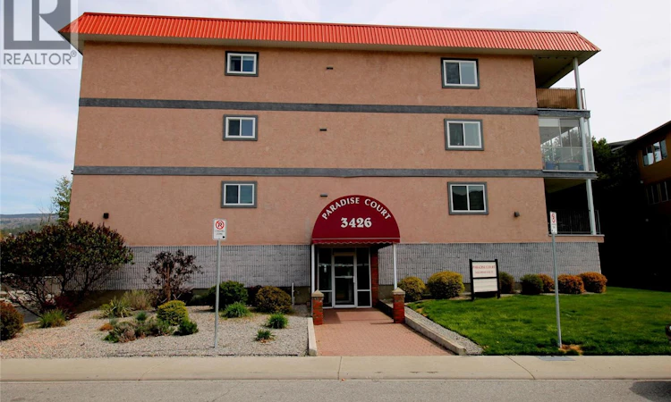 203-3426 Hemlock Street