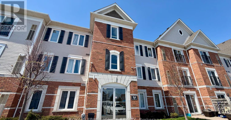 209-94 Aspen Springs Drive, Clarington, ON, L1C 5N4