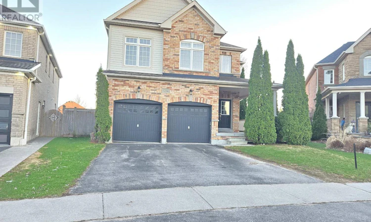 1214 Harlstone Crescent