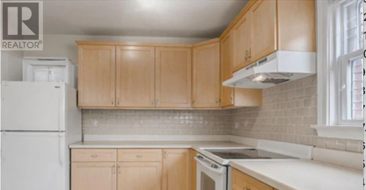 MAIN-66 Walter Avenue, Newmarket, ON, L3Y 2T3 - 8
