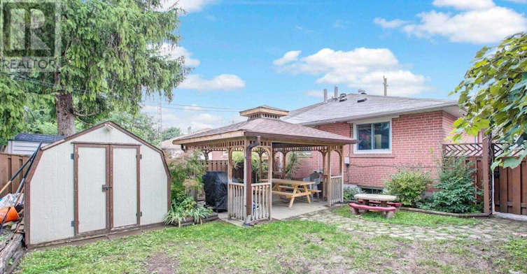 MAIN-66 Walter Avenue, Newmarket, ON, L3Y 2T3 - 14