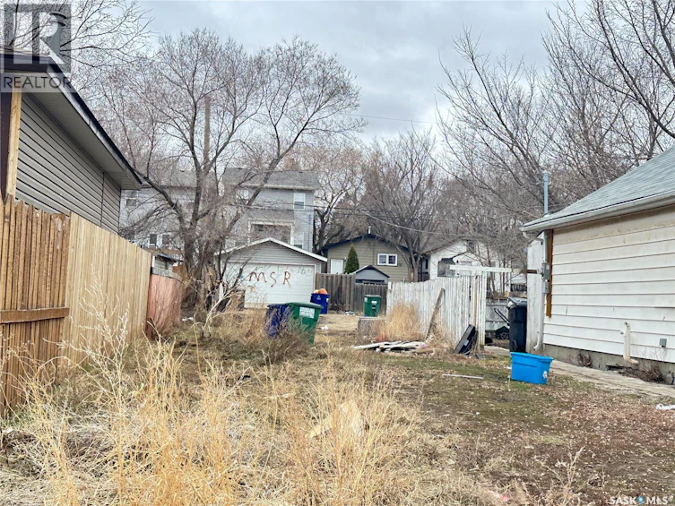129 M Avenue S, Saskatoon, SK, S7M 2K1 - 3