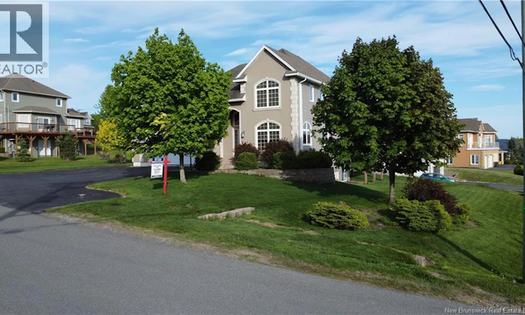 4 Admiralty Drive