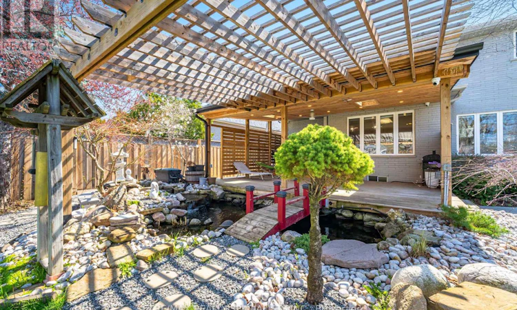 57 Fairview Road W