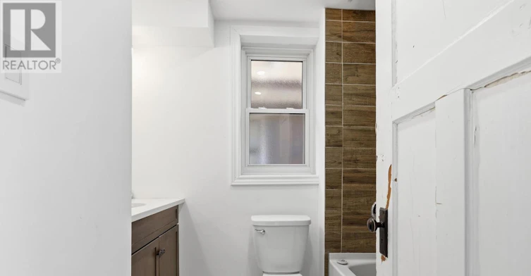 115 Kensington Avenue N, Hamilton, ON, L8L 7N3 - 18