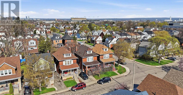 115 Kensington Avenue N, Hamilton, ON, L8L 7N3