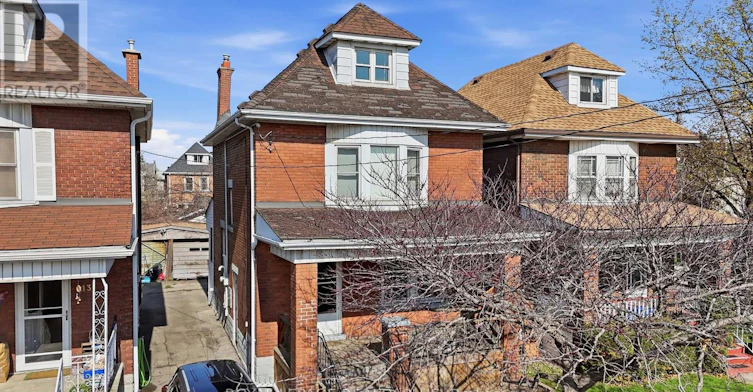 115 Kensington Avenue N, Hamilton, ON, L8L 7N3 - 2