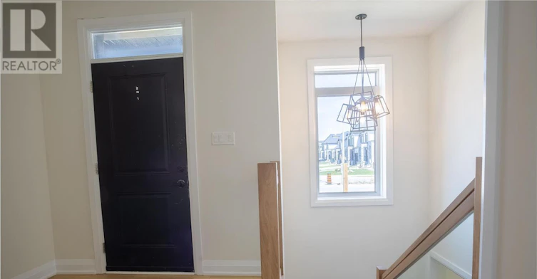 31-383 Daventry Way, Komoka, ON, N0L 1R0 - 2