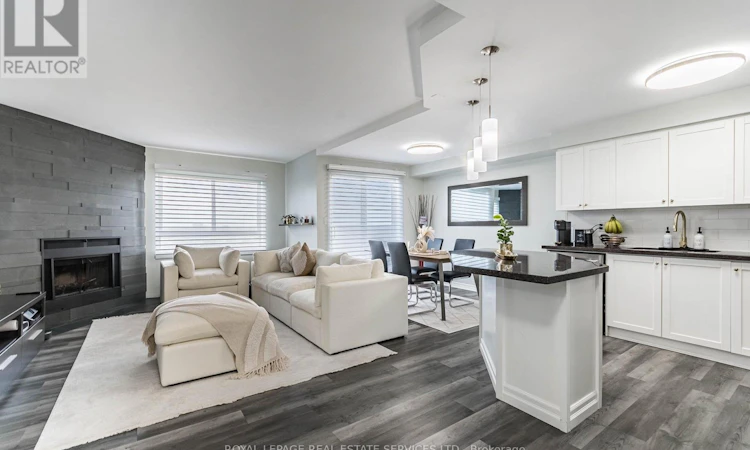 619-1000 Cedarglen Gate