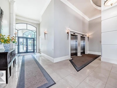 606-10108 125 Street NW - 3