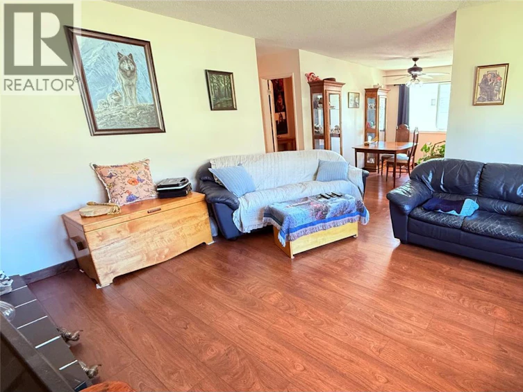 654 Sixth Avenue, Midway, BC, V0H 1M0 - 30