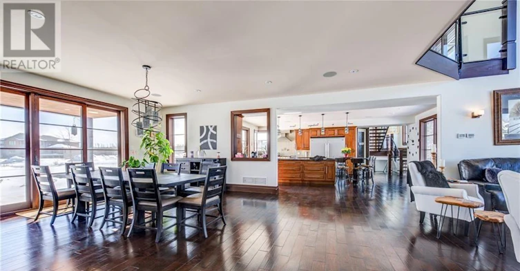 12 Windrose Valley Boulevard, Clearview, ON, L9Y 0K2 - 9
