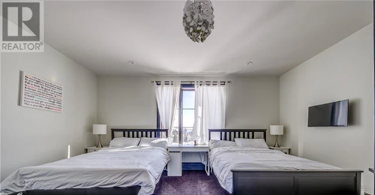 12 Windrose Valley Boulevard, Clearview, ON, L9Y 0K2 - 29