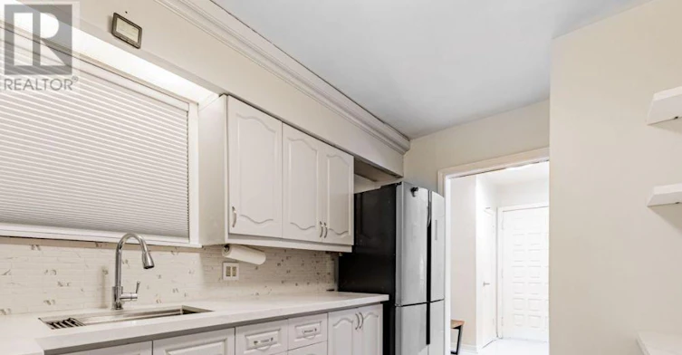 MAIN-101 Flora Drive, Toronto, ON, M1P 1A7 - 5
